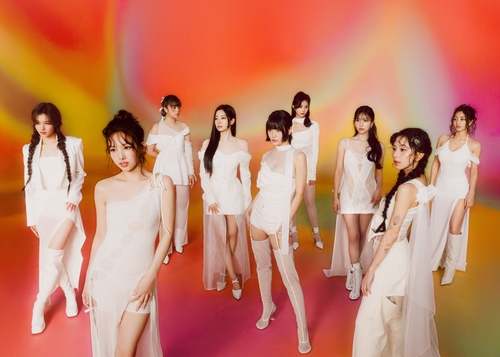 TWICE韩日专辑累计销量破2000万大关
