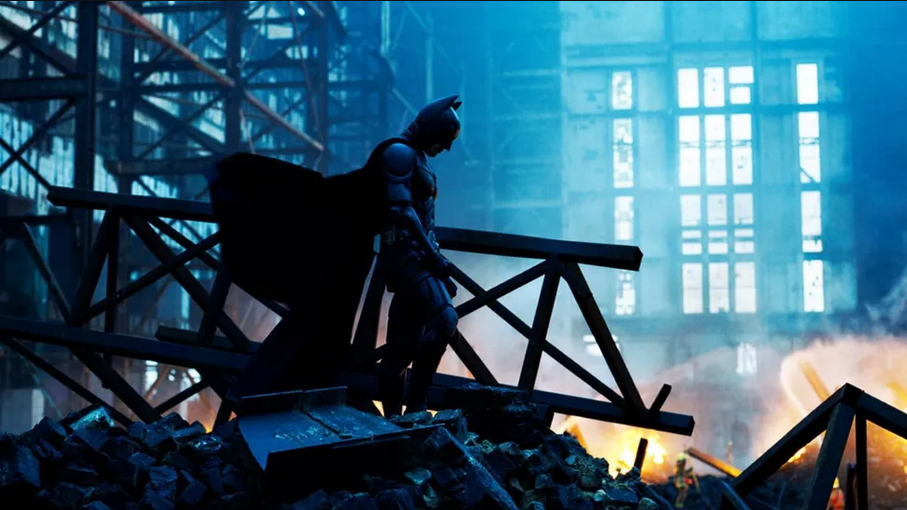 乔纳森·诺兰：有机会一定会再拍蝙蝠侠黑暗骑士电影  第2张