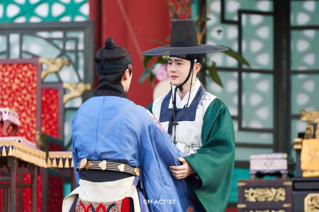 SUHO《Missing Crown Prince》收视率突破新高 收放自如演技引人注目！  第3张