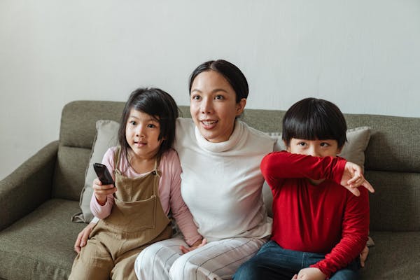 扒一扒撒贝宁老婆的“神秘面纱”：一张照片揭秘高颜值背后的故事  第2张