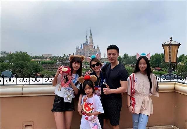小S上综艺谈婚姻,后悔为了钱才嫁给许雅均 第4张 小S上综艺谈婚姻,后悔为了钱才嫁给许雅均 第4张
