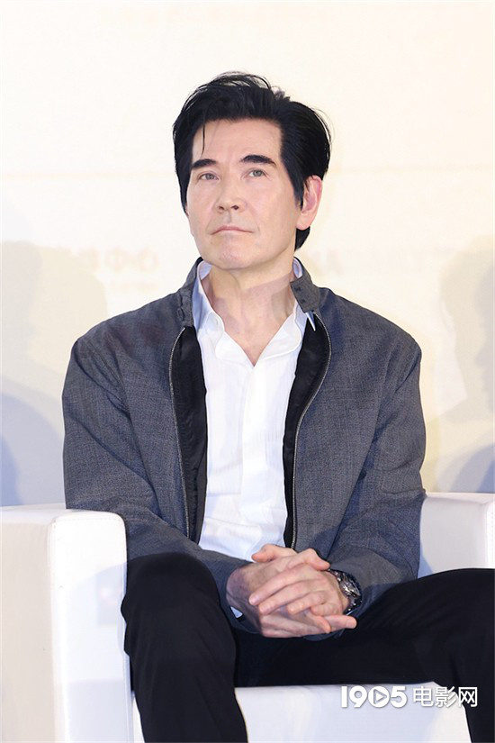 北影节评委谈天坛奖影片 费翔将携《封神》去戛纳  第4张